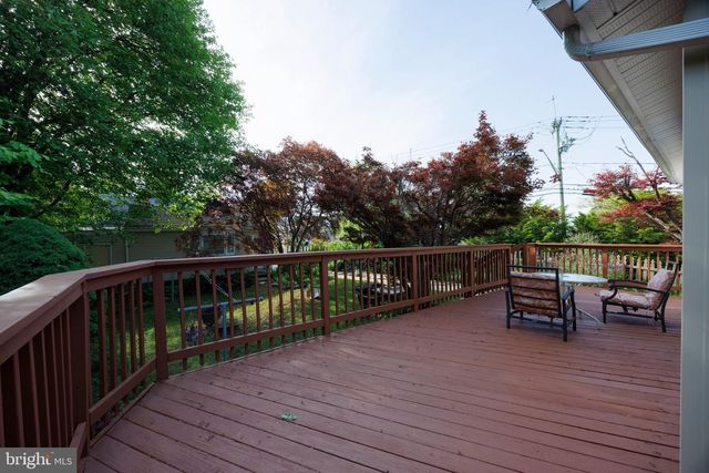 8615 RIDGE RD, Ellicott City, MD 21043