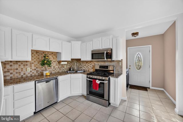 8615 RIDGE RD, Ellicott City, MD 21043