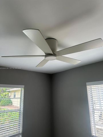 2016 Miami Rd B, Fort Lauderdale, FL 33316