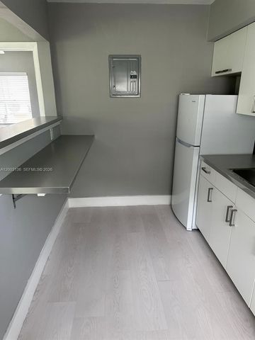 2016 Miami Rd B, Fort Lauderdale, FL 33316