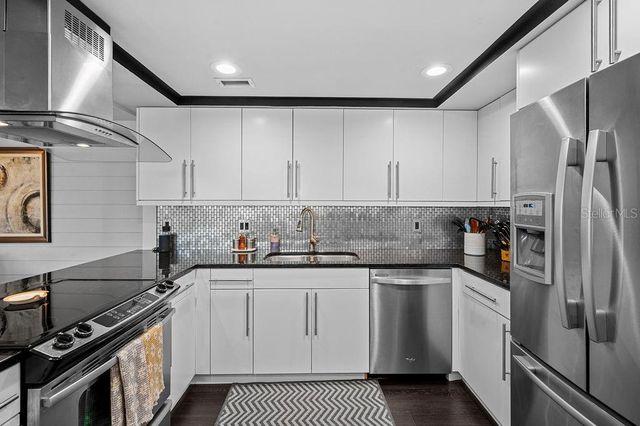 2295 GULF OF MEXICO DRIVE 54S, Longboat Key, FL 34228