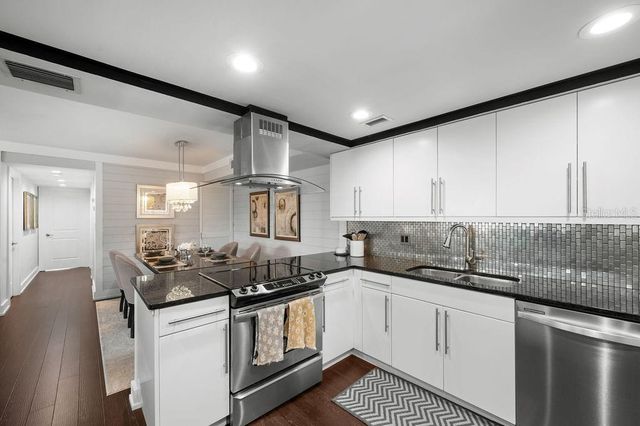 2295 GULF OF MEXICO DRIVE 54S, Longboat Key, FL 34228