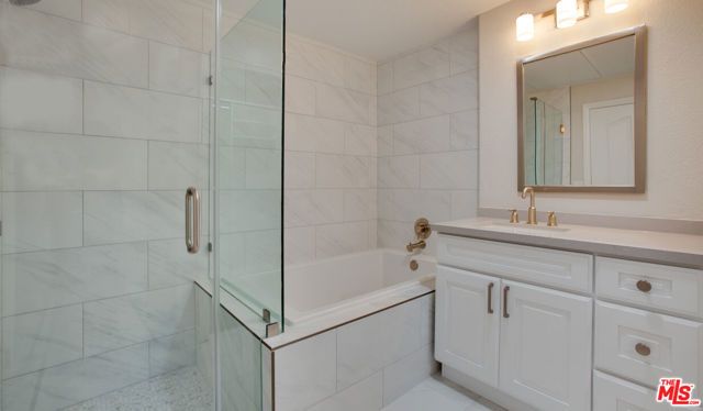 6280 W 3RD Street 4-417, Los Angeles, CA 90036