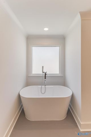 2812 8th Avenue, Huntsville, AL 35805