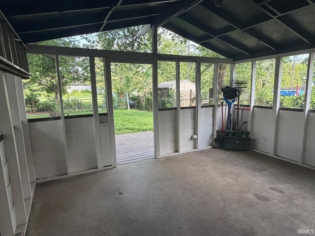 809 Greenwich Road, Lafayette, IN 47905