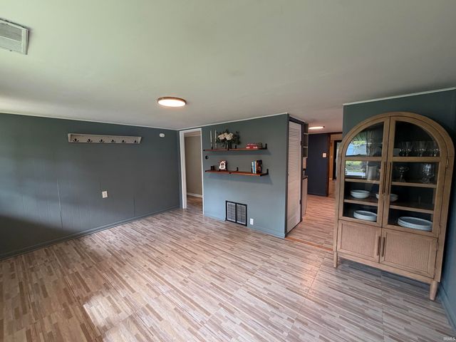 809 Greenwich Road, Lafayette, IN 47905