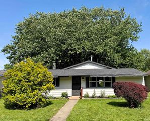 809 Greenwich Road, Lafayette, IN 47905