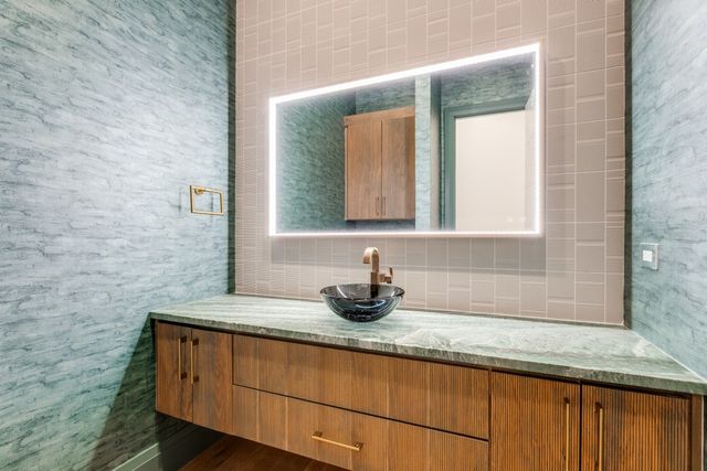 2223 Courtland Drive, Frisco, TX 75034