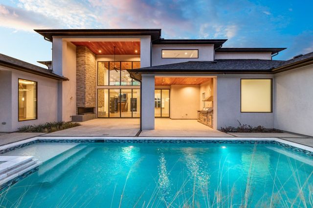 2223 Courtland Drive, Frisco, TX 75034