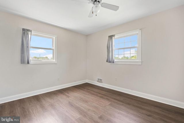 6503 CARRIAGE DR, Alexandria, VA 22310