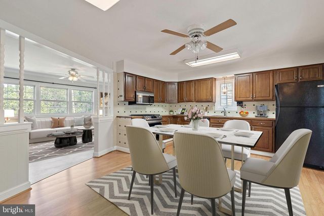 6503 CARRIAGE DR, Alexandria, VA 22310