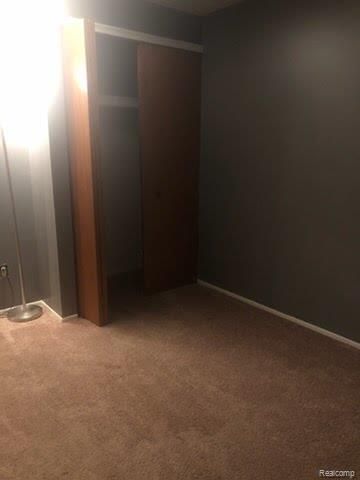 1009 E Holbrook Avenue, Flint, MI 48505
