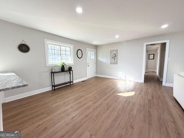 2415 Wales Drive, Austell, GA 30106