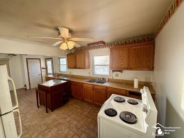 1843 W Samaria Road, Temperance, MI 48182