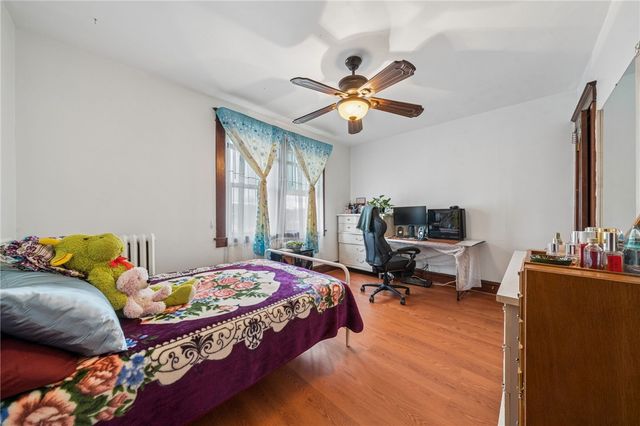 701 Cowan Ave, Jeannette, PA 15644
