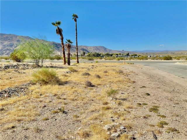 74517 Serrano, 29 Palms, CA 92277