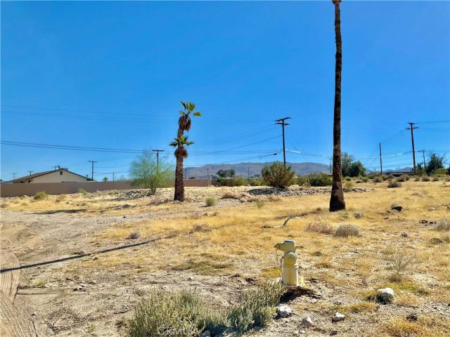 74517 Serrano, 29 Palms, CA 92277