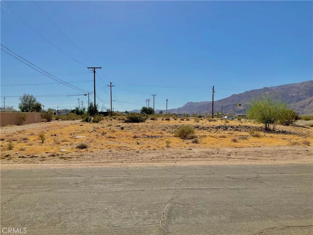 74517 Serrano, 29 Palms, CA 92277