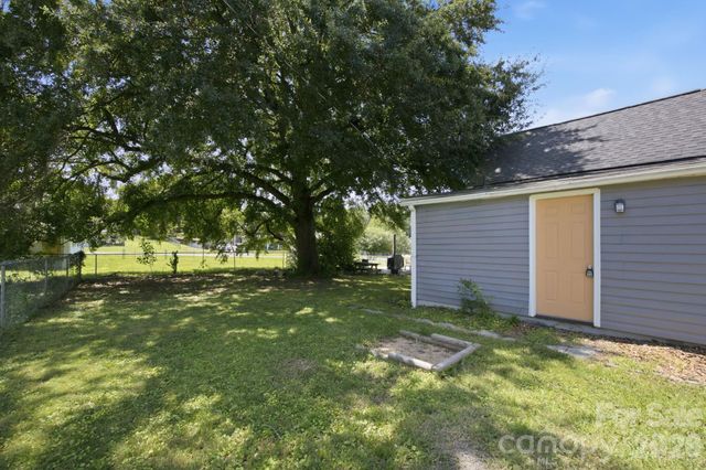 105 Park Street, Clover, SC 29710