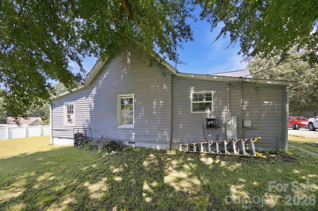 105 Park Street, Clover, SC 29710