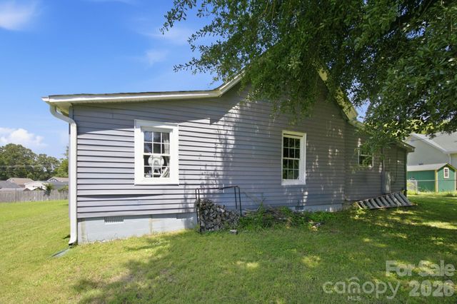 105 Park Street, Clover, SC 29710
