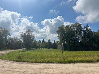 XXX 30th Avenue SW, Willmar, MN 56201