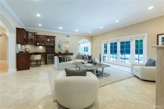 4438 Haskell Avenue, Encino, CA 91436