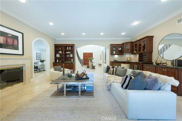 4438 Haskell Avenue, Encino, CA 91436