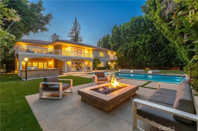 4438 Haskell Avenue, Encino, CA 91436