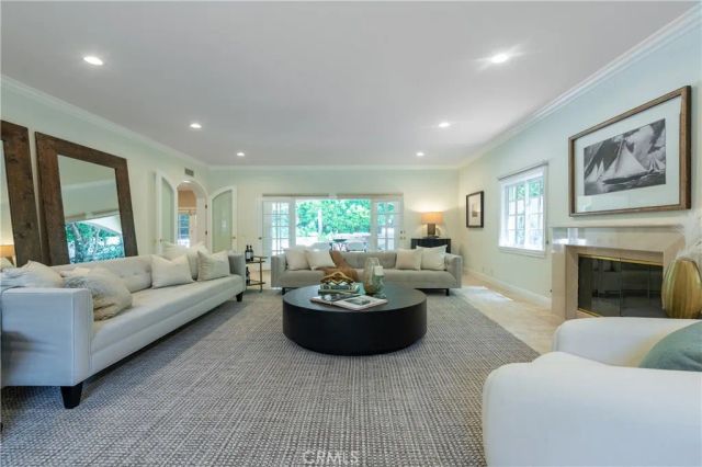 4438 Haskell Avenue, Encino, CA 91436
