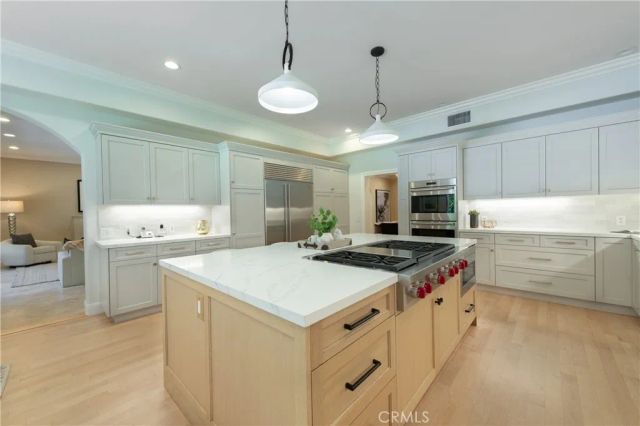 4438 Haskell Avenue, Encino, CA 91436
