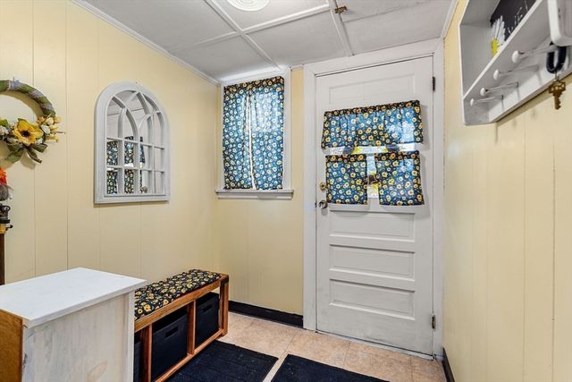 65 Jacob St, Malden, MA 02148