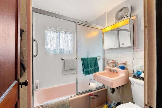 65 Jacob St, Malden, MA 02148