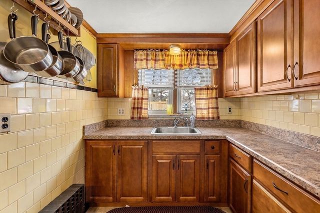 65 Jacob St, Malden, MA 02148