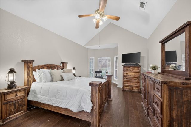 1604 Willow Lane, Mckinney, TX 75072