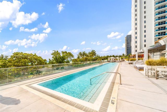 2301 Collins Ave 1030, Miami Beach, FL 33139