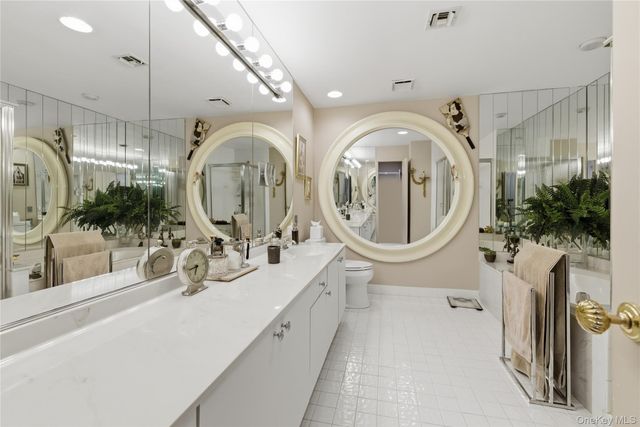 99 S Park Avenue 320, Rockville Centre, NY 11570