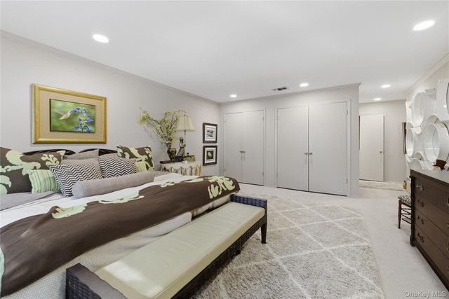 99 S Park Avenue 320, Rockville Centre, NY 11570