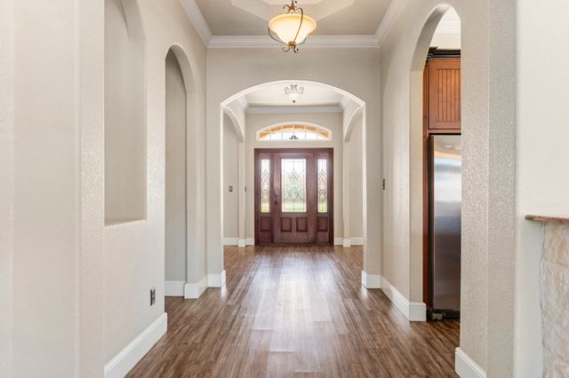 400 E Spurgeon Street, Itasca, TX 76055