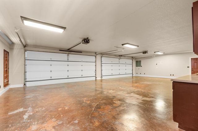 400 E Spurgeon Street, Itasca, TX 76055