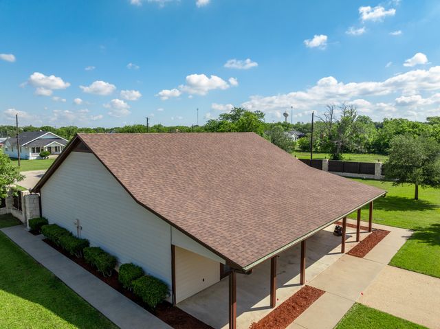 400 E Spurgeon Street, Itasca, TX 76055