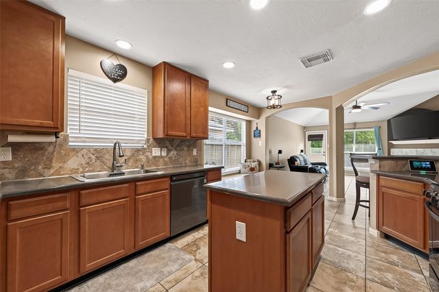 15827 Parmley Creek Court, Cypress, TX 77429
