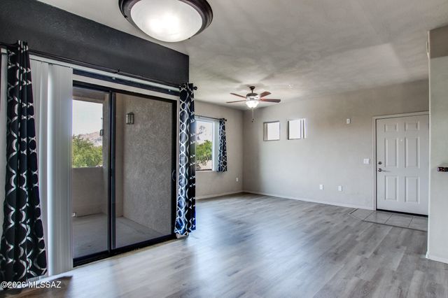 2550 E River Rd Unit 20305, Tucson, AZ 85718