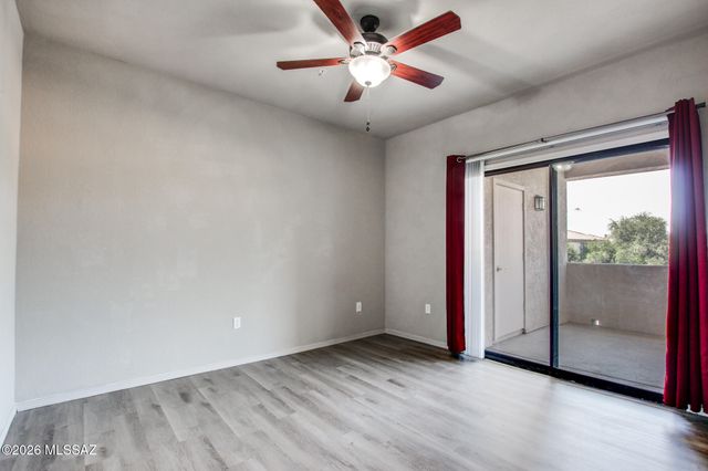 2550 E River Rd Unit 20305, Tucson, AZ 85718