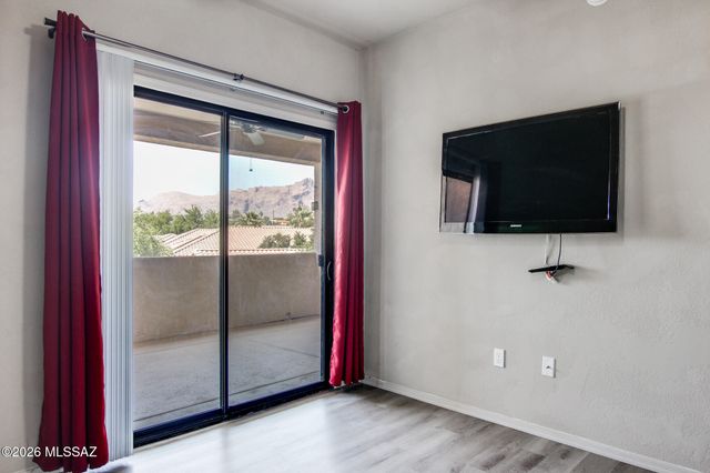 2550 E River Rd Unit 20305, Tucson, AZ 85718