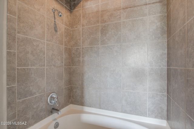 2550 E River Rd Unit 20305, Tucson, AZ 85718