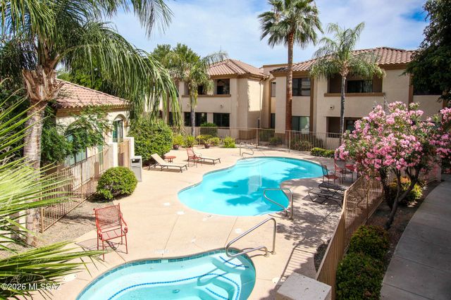 2550 E River Rd Unit 20305, Tucson, AZ 85718