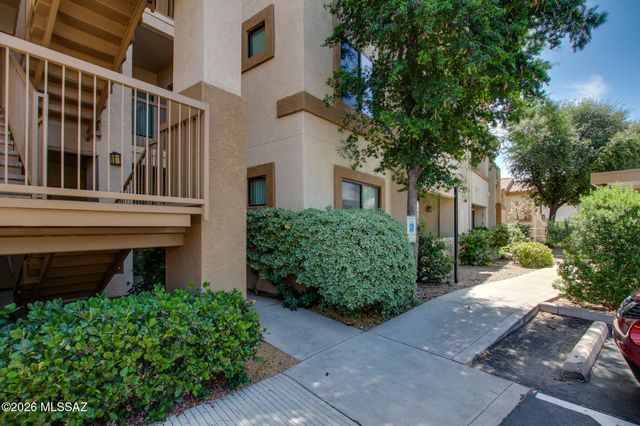 2550 E River Rd Unit 20305, Tucson, AZ 85718