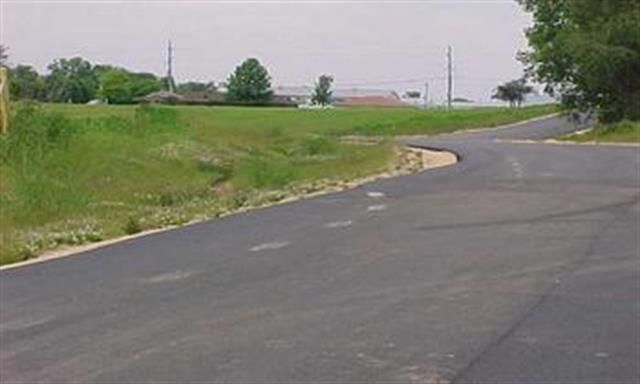 2004 Lowell Park Road, Dixon, IL 61021