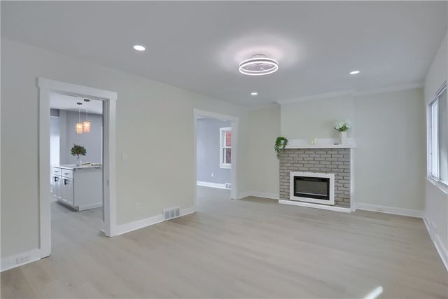 1332 Illinois Ave, Dormont, PA 15216